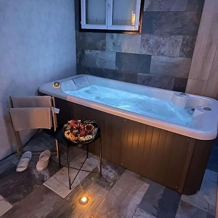 Appartement La Splenzia Spa Jacuzzi Wifi Clim Αβινιόν Εξωτερικό φωτογραφία