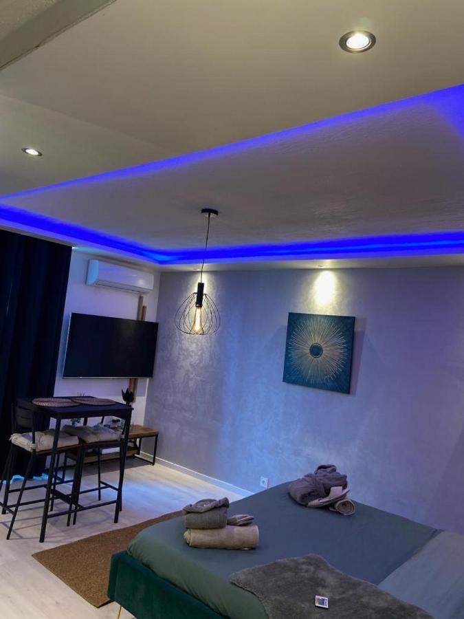 Appartement La Splenzia Spa Jacuzzi Wifi Clim Αβινιόν Εξωτερικό φωτογραφία